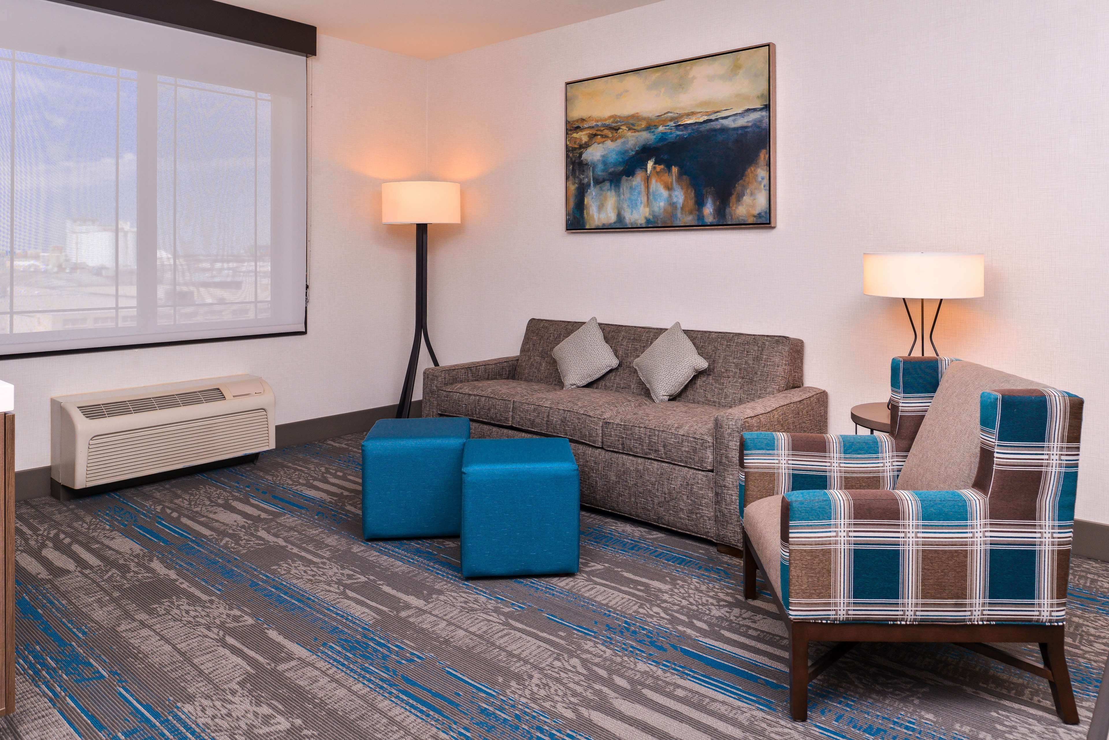 Guest room