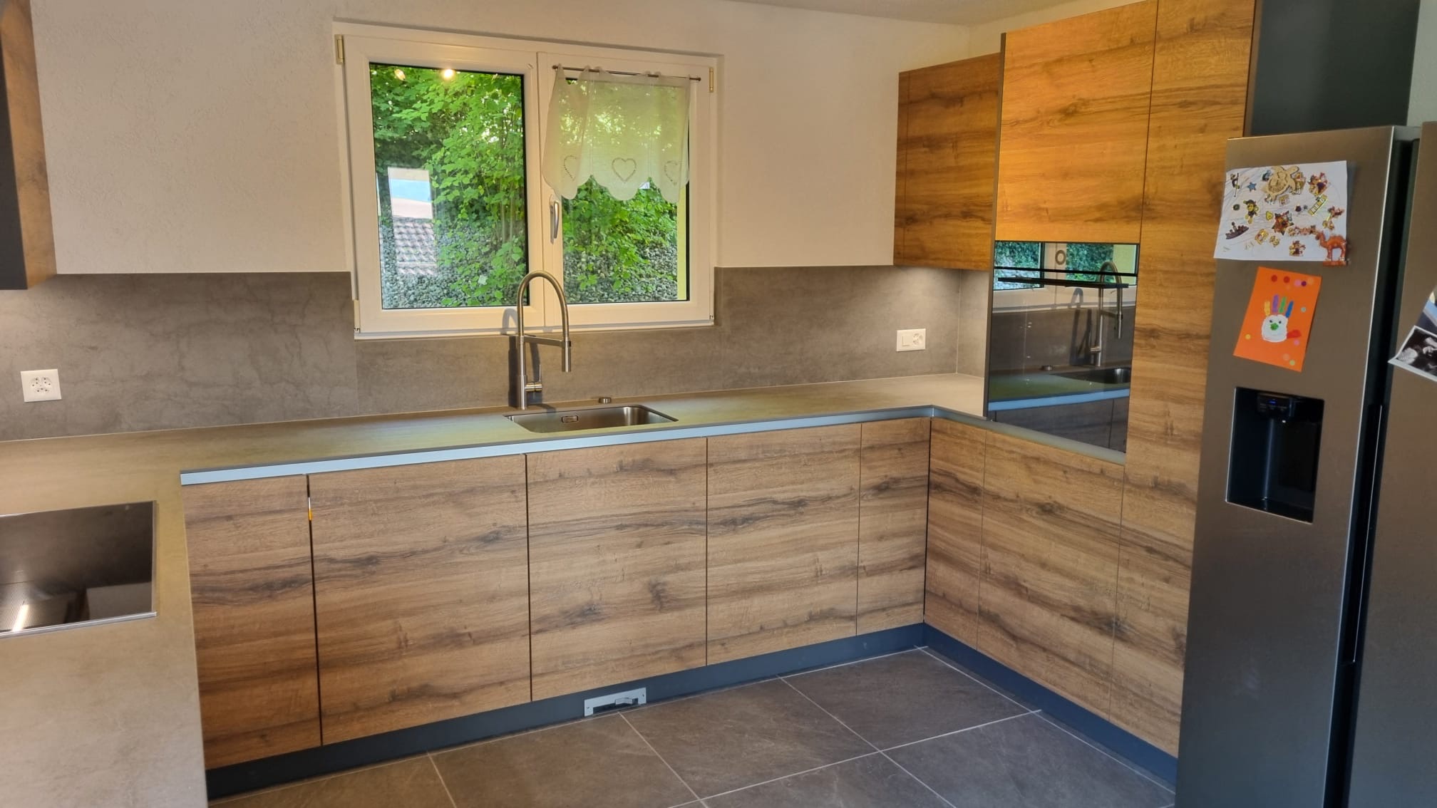 Bilder mdz - Menuiserie D. Zwahlen Sàrl