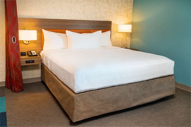 Images Home2 Suites by Hilton Bakersfield