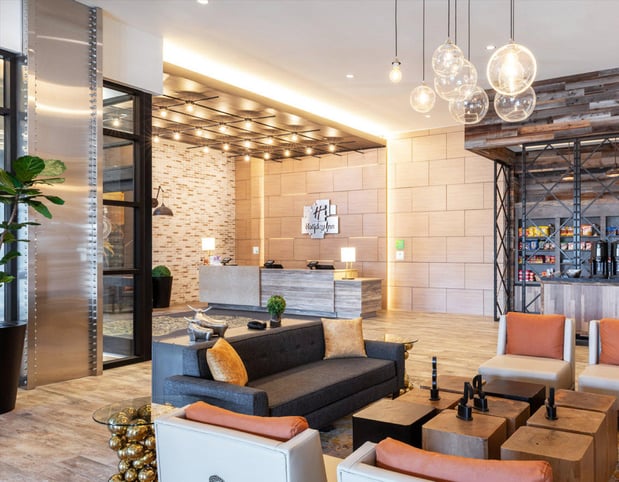 Images Holiday Inn & Suites Nashville Downtown - Broadway by IHG