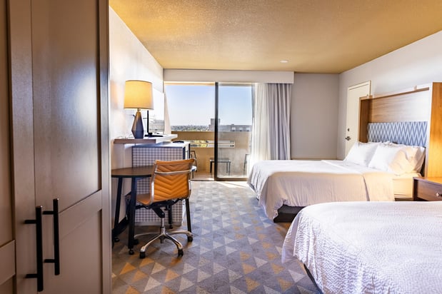 Images Holiday Inn Denver East by IHG