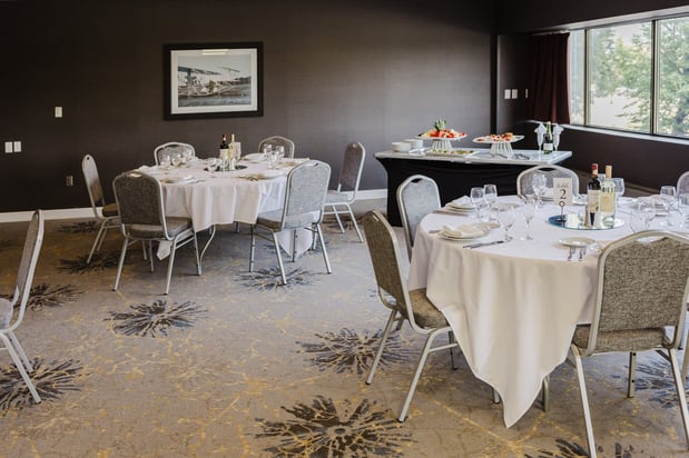 Images Crowne Plaza Suites Msp Airport - Mall of America by IHG