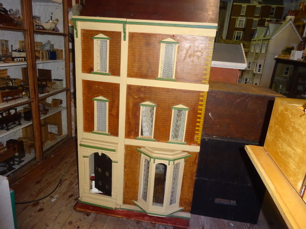 Images The Dolls House