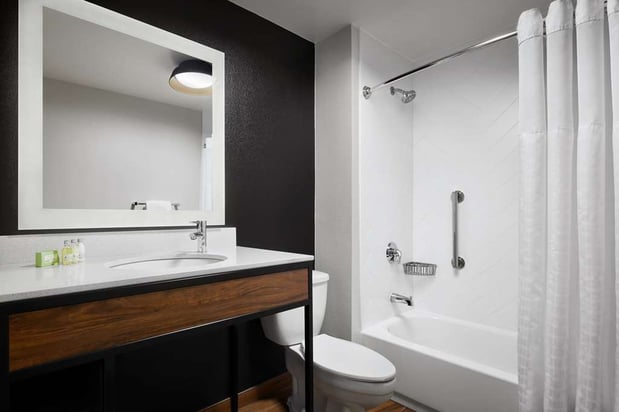 Images Killington Mountain Lodge, Tapestry Collection by Hilton