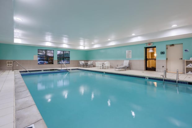 Images Holiday Inn Express & Suites Canton by IHG