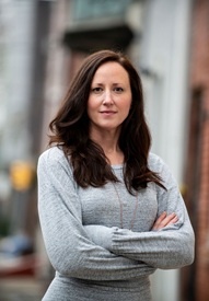Leigh Jones headshot