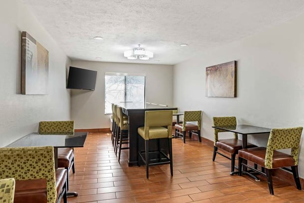 Images Best Western Canton Inn