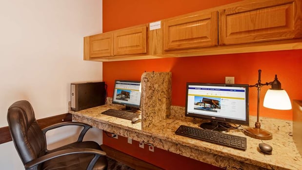 Images Best Western Sheridan Center