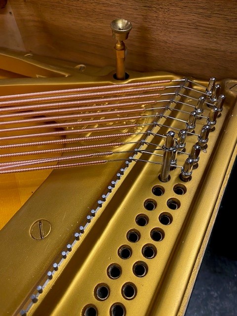 Bilder Heutschi Piano AG