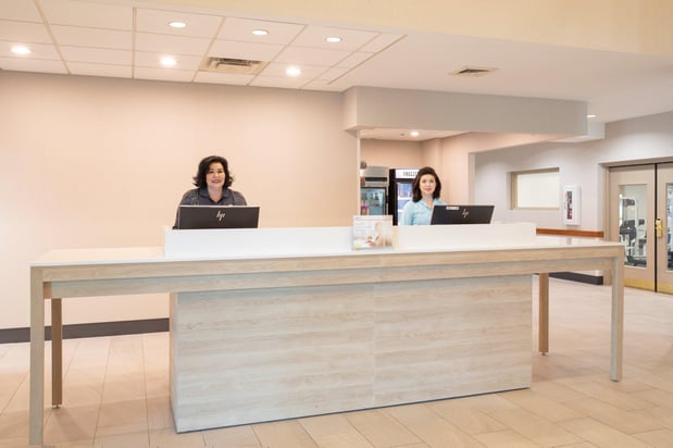 Images Holiday Inn & Suites Goodyear - West Phoenix Area by IHG