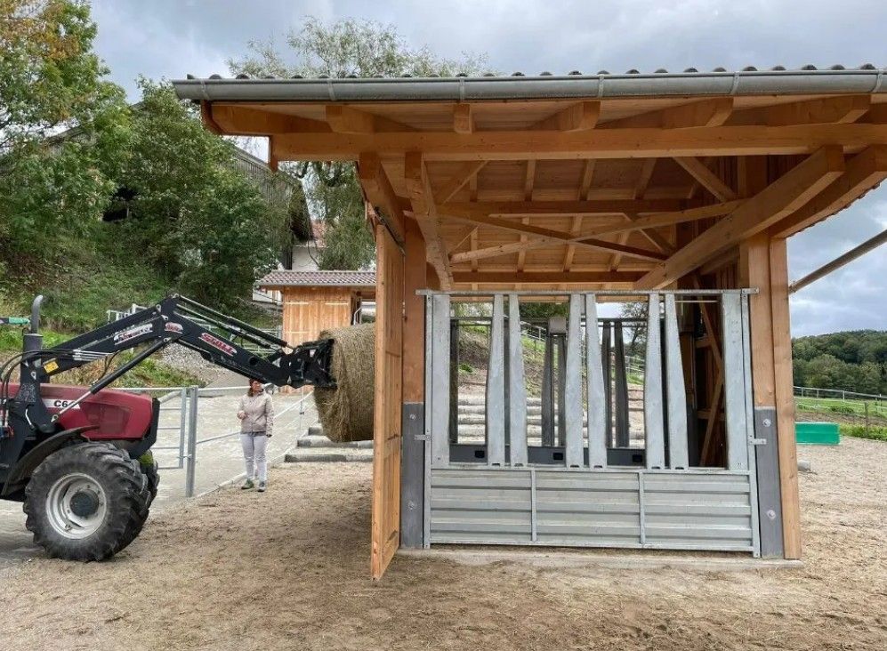 Aktivstall Dirnberg, Dirnberg 1 in Amerang