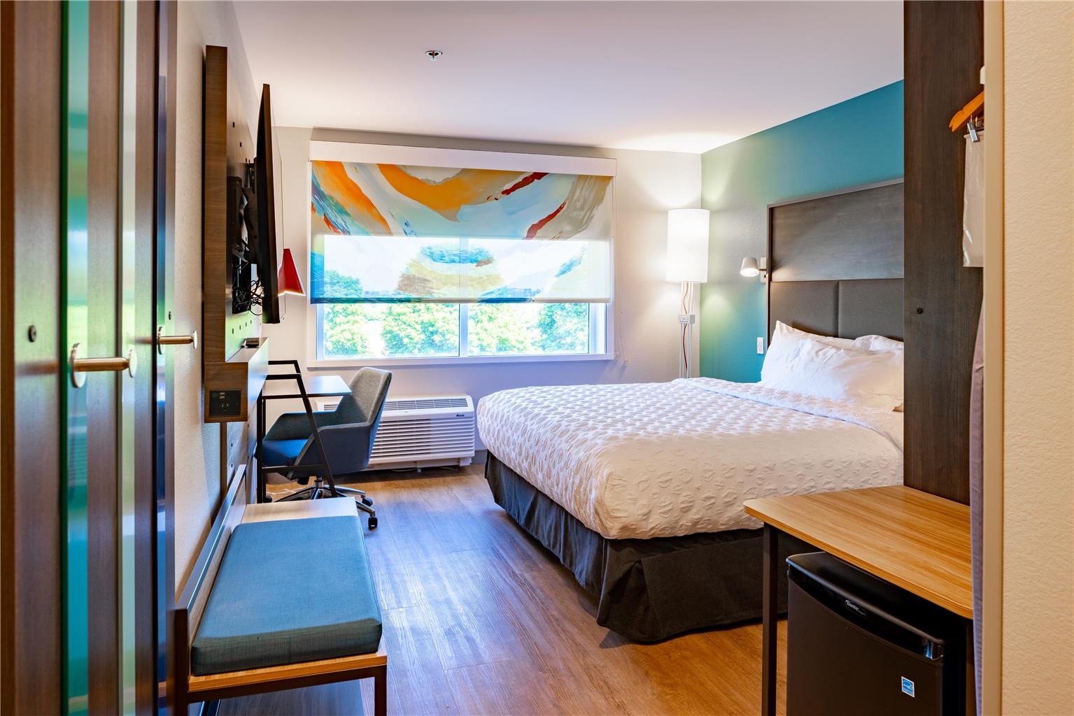 Guest room