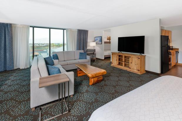 Images Holiday Inn Resort South Padre Island-Beach Front by IHG