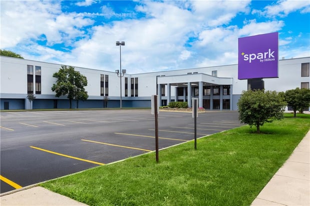 Images Spark by Hilton Des Plaines Chicago O'Hare