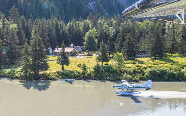 Images Wings Airways & the Taku Glacier Lodge