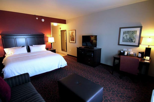 Images Hampton Inn & Suites Grand Forks