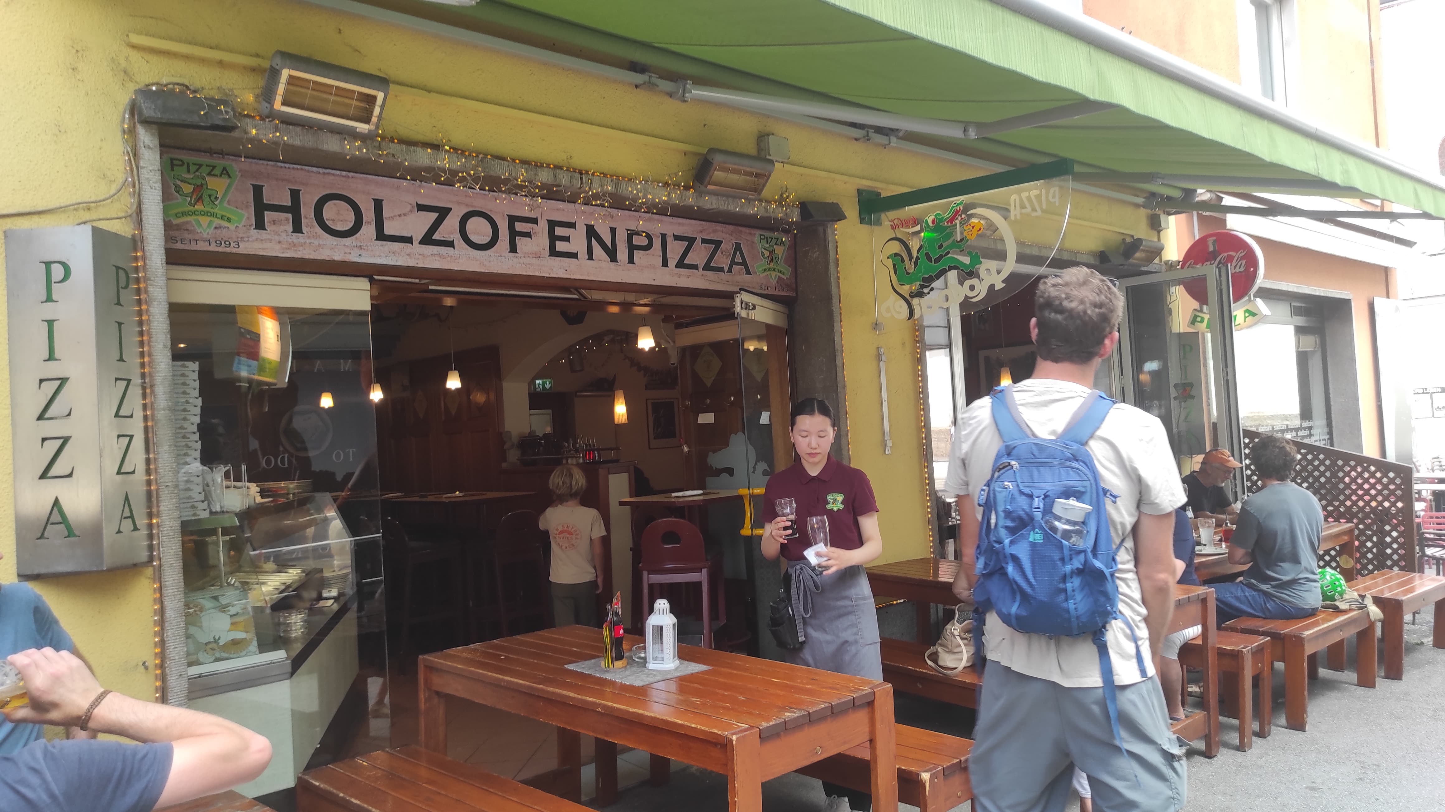 Bild 1 von Pizza Crocodiles