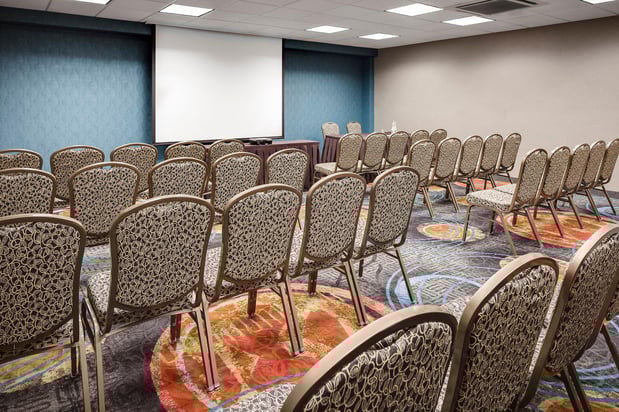 Images Holiday Inn Wichita East I-35 by IHG