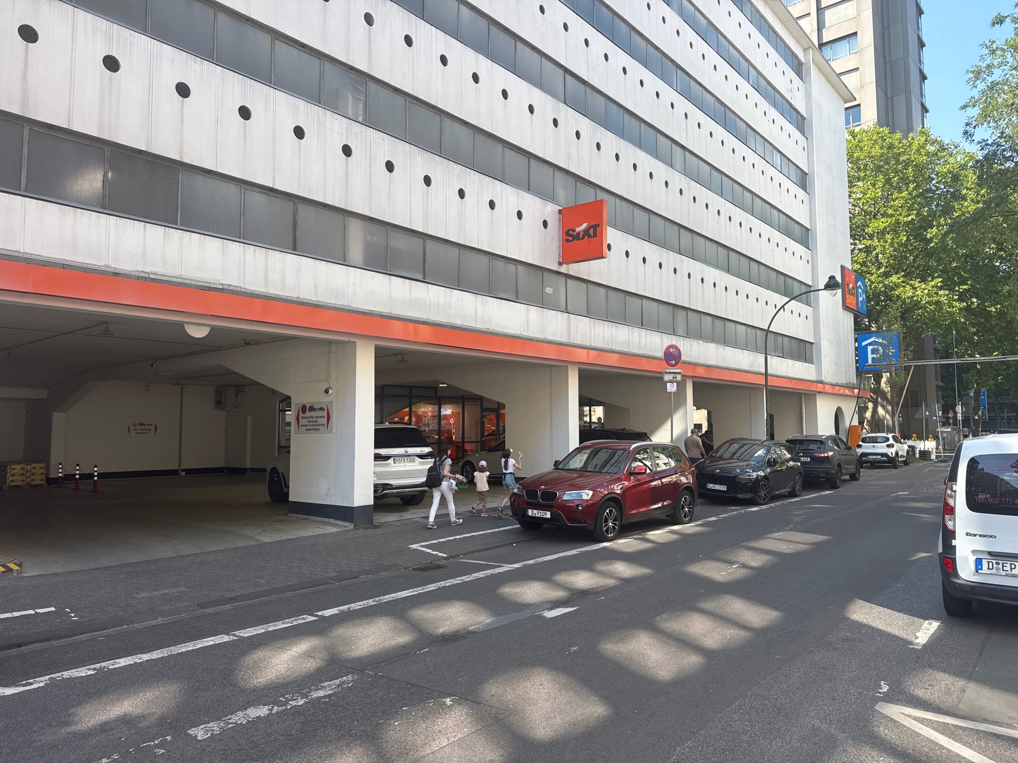 SIXT Autovermietung Düsseldorf Königsallee, Talstr. 1 in Düsseldorf