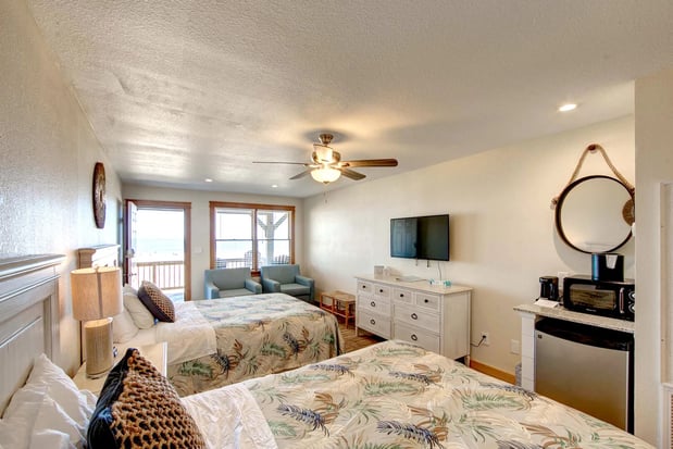 Images Lighthouse View Oceanfront Lodging