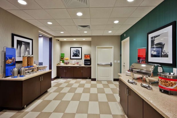 Images Hampton Inn & Suites Denver/Airport-Gateway Park