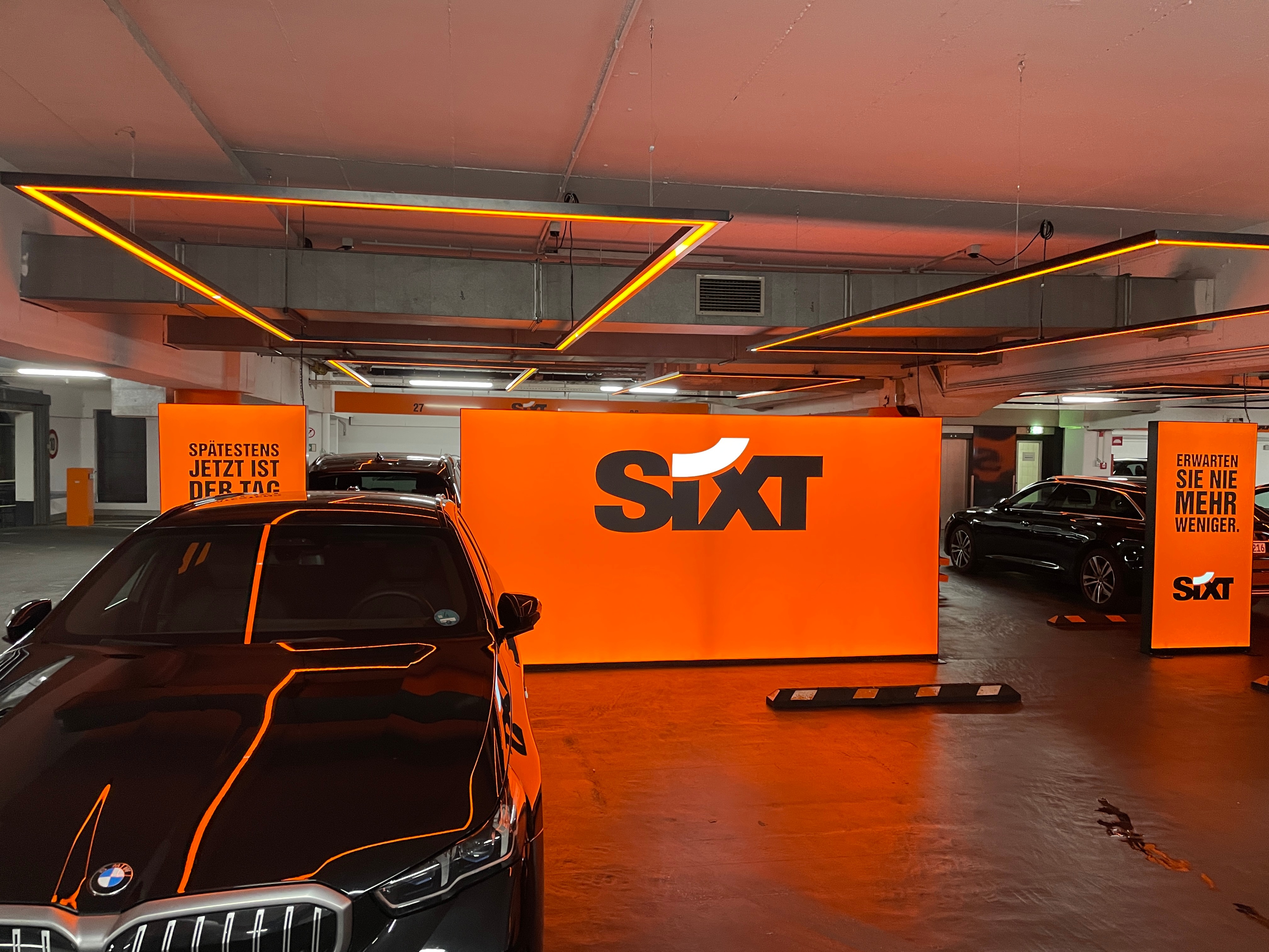 SIXT Autovermietung Frankfurt a. M. Zentrum-Zeil, Konrad-Adenauer-Str. 5-7 in Frankfurt am Main