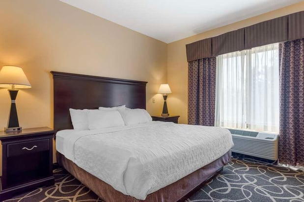Images Best Western Plus Eau Claire Conference Center