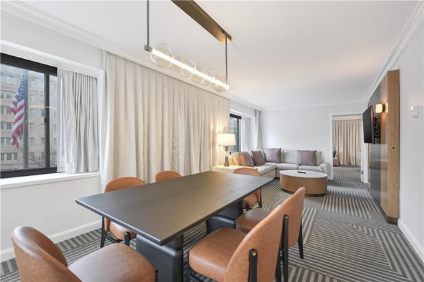 Images Capital Hilton