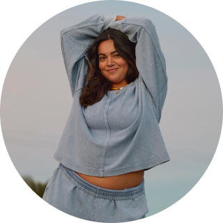 Woman wearing matching set outfit.