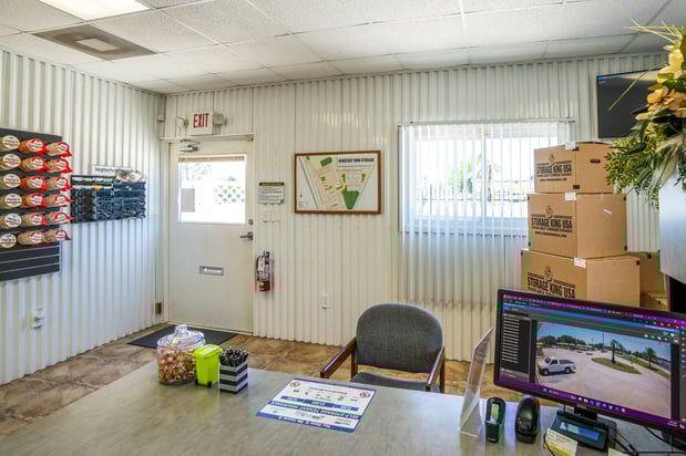 Images Storage King USA