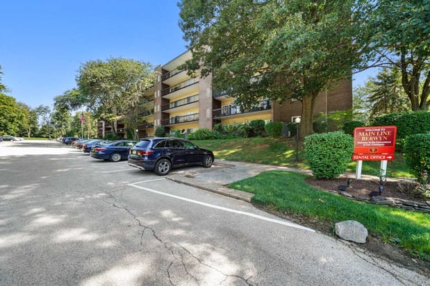Images Main Line Berwyn Apartments