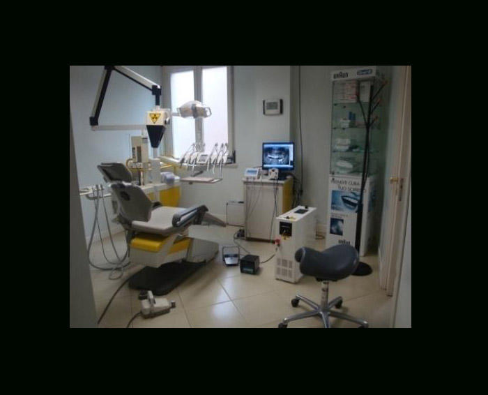 Images Centro Medico Odontoiatrico di Enia Dr. Lorenzo