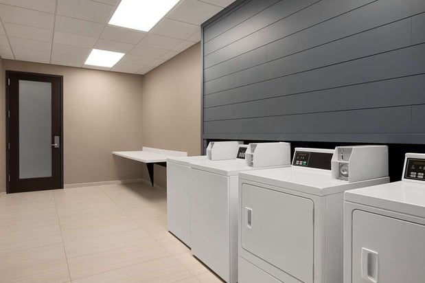 Images Homewood Suites by Hilton Indianapolis Downtown IUPUI