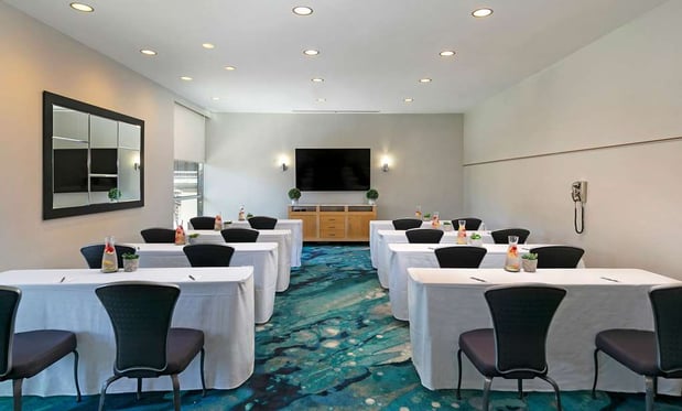 Images The Belamar Hotel Manhattan Beach, Tapestry Collection by Hilton