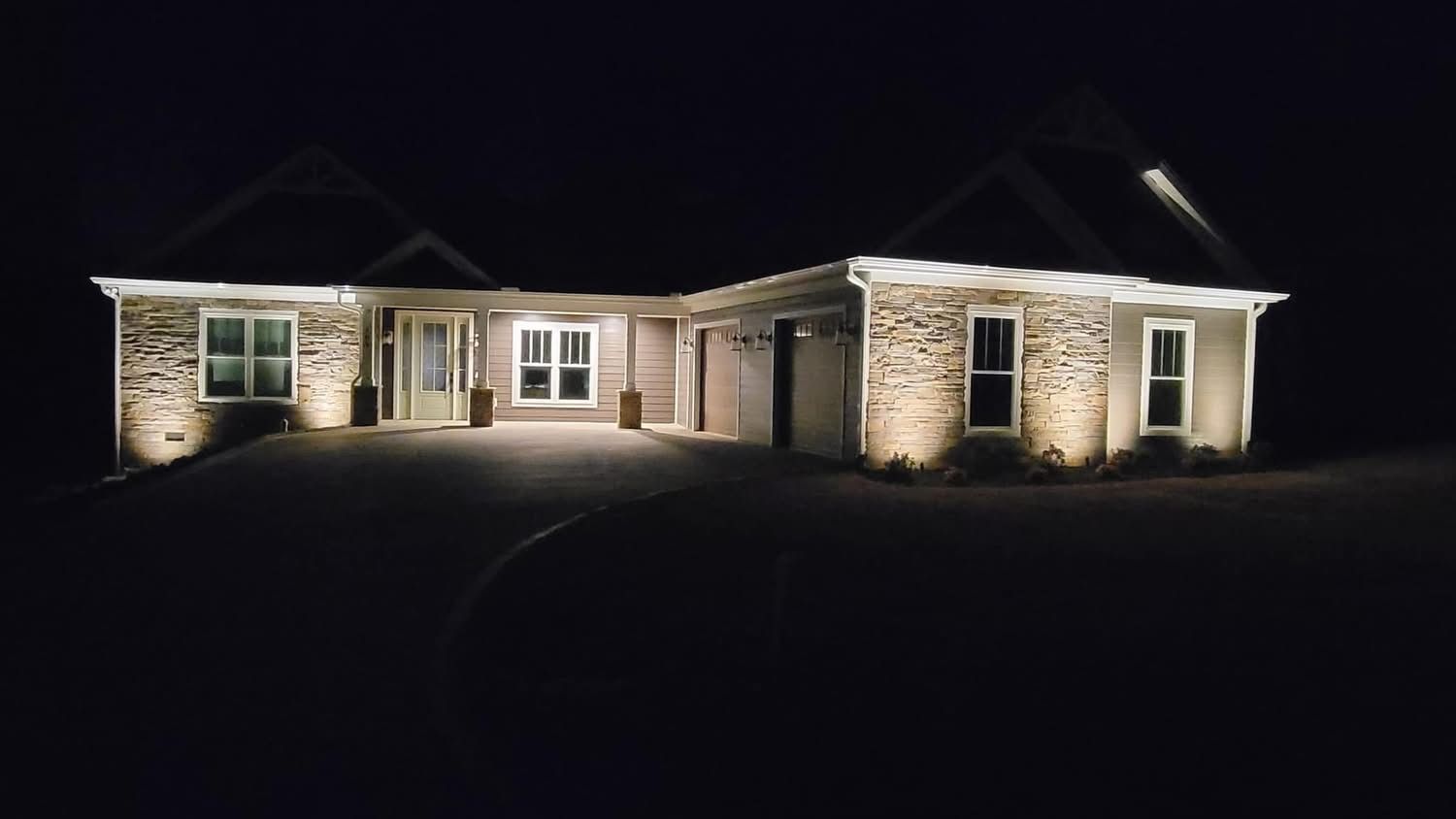 Southern Style Landscape Image