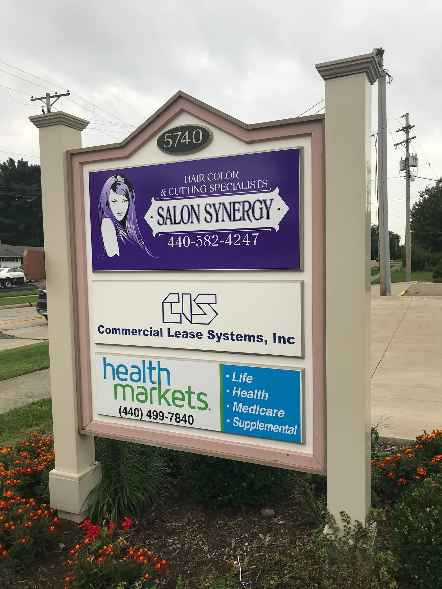 Images HealthMarkets Insurance - Laura Weible
