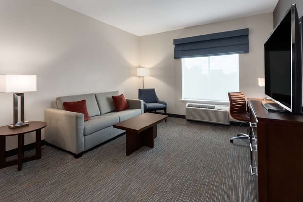 Images Hampton Inn by Hilton Nashville Airport Century Place