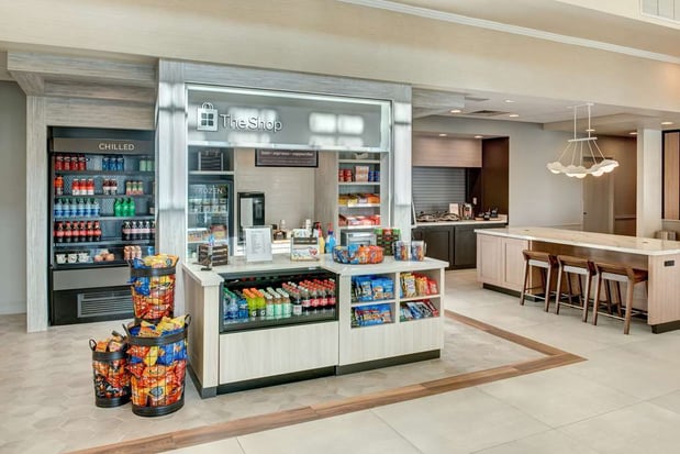 Images Hilton Garden Inn Lakewood