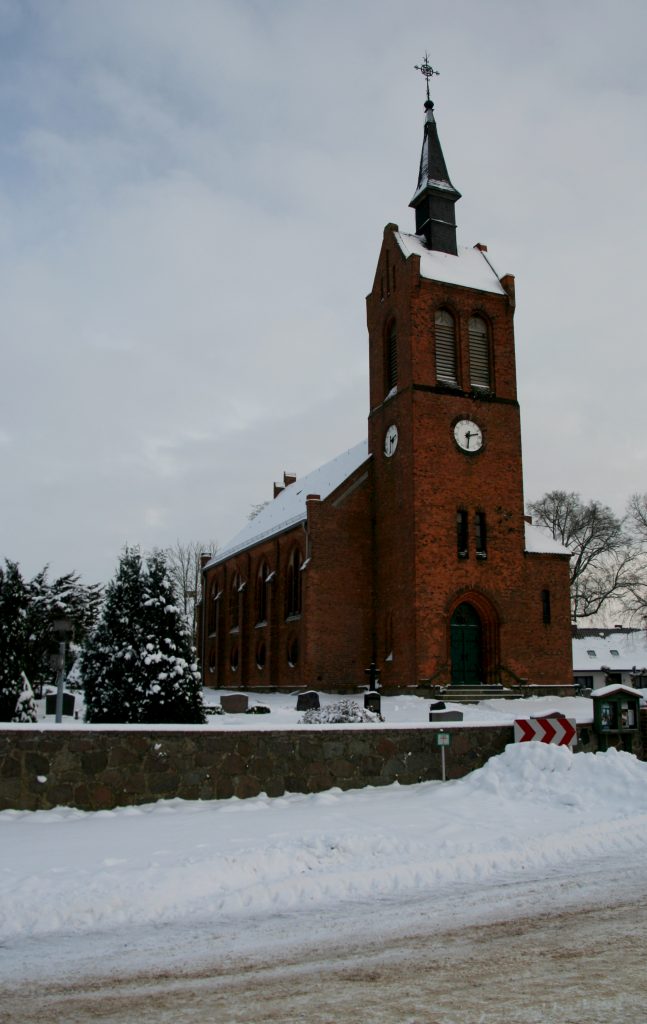 Kirche Freudenberg - Pfarrsprengel Beiersdorf, Dorfstraße 74 in Beiersdorf-Freudenberg