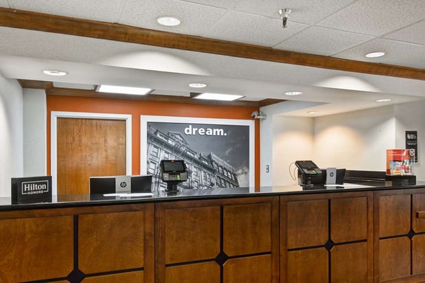 Images Hampton Inn Memphis-Poplar