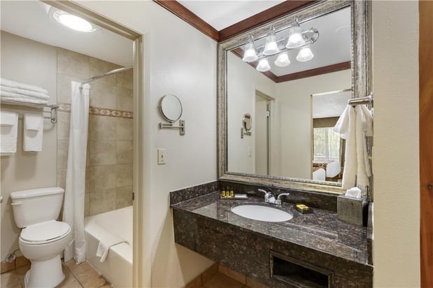 Images Best Western Plus Greenwell Inn