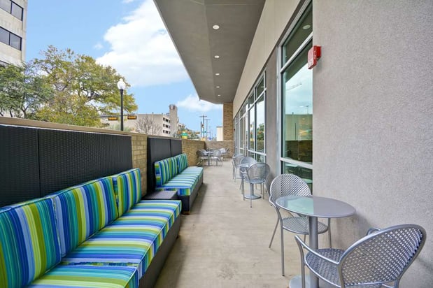 Images Home2 Suites by Hilton Dallas Downtown at Baylor Scott & White
