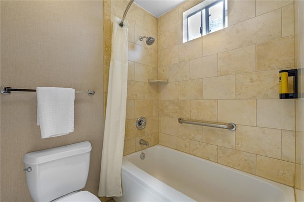 Images Best Western Plus Stovall's Inn