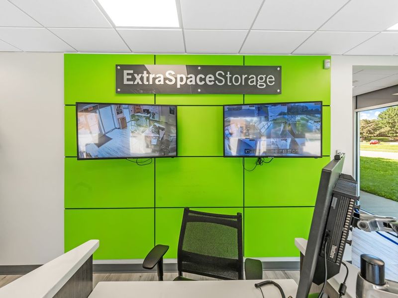 Security Screens - Extra Space Storage at 2712 Ski Ln, Madison, WI 53713 