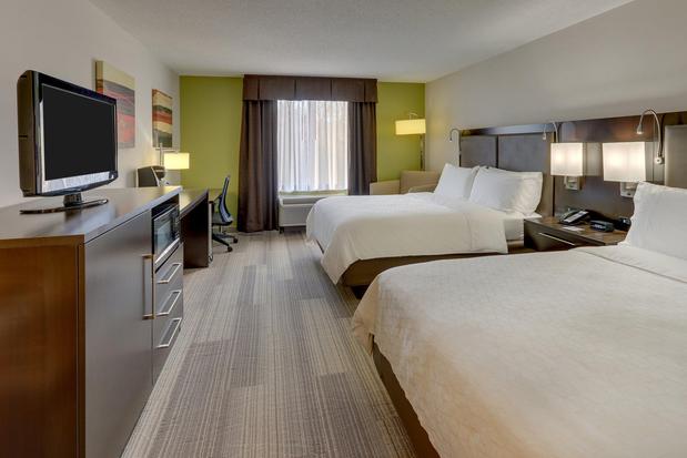 Images Holiday Inn Express & Suites Dayton-Centerville by IHG