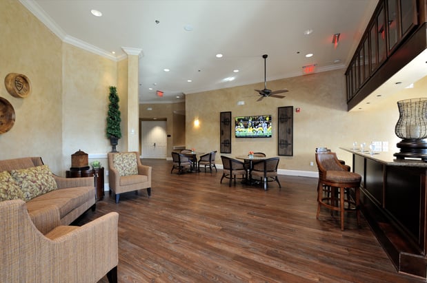 Images Clayton Oaks Living