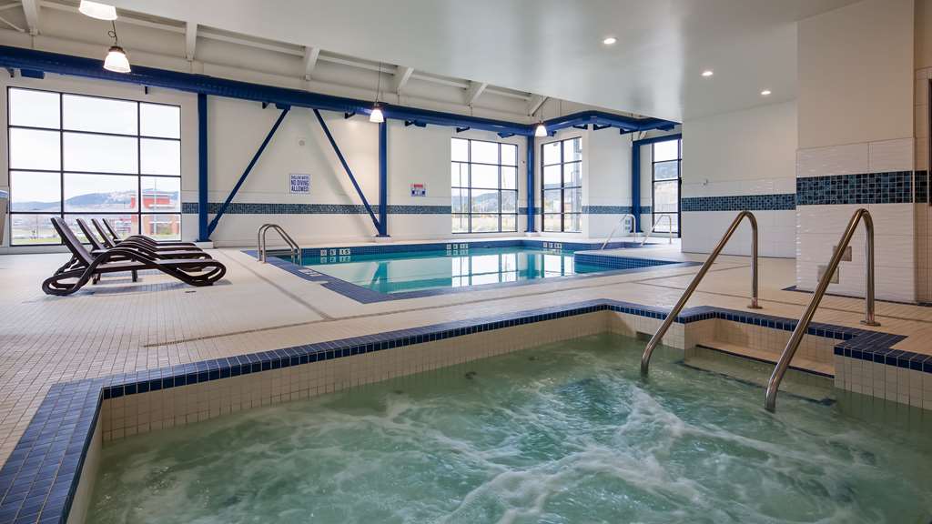 Indoor Hot Tub Best Western Plus Merritt Hotel Merritt (250)378-0700