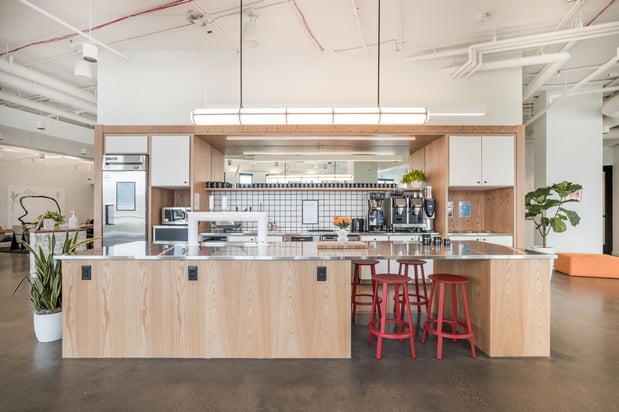 Images WeWork 800 N High St
