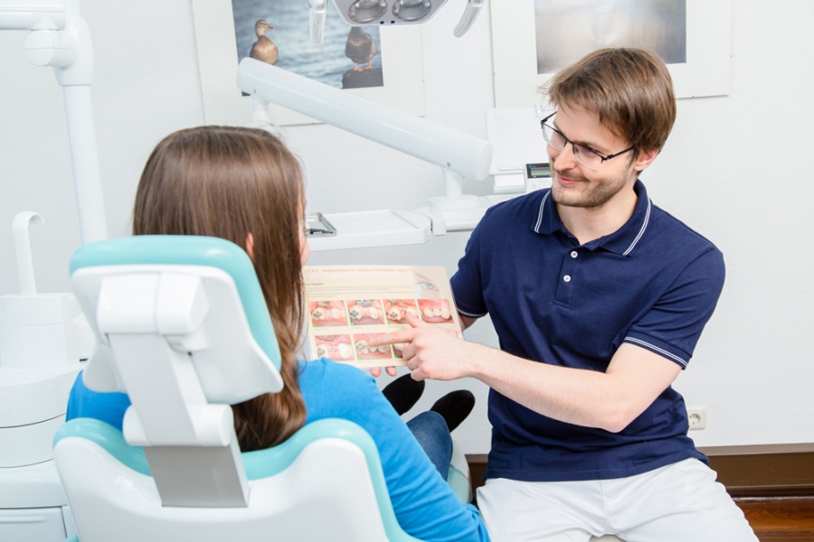 Dr. med. dent. Gergely Klinda-von Malinowski, Mariendorfer Damm 351 in Berlin