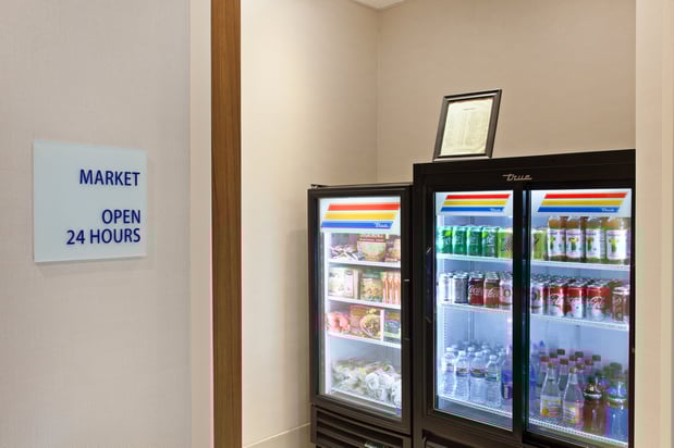 Images Holiday Inn Express & Suites Oakland-Airport by IHG